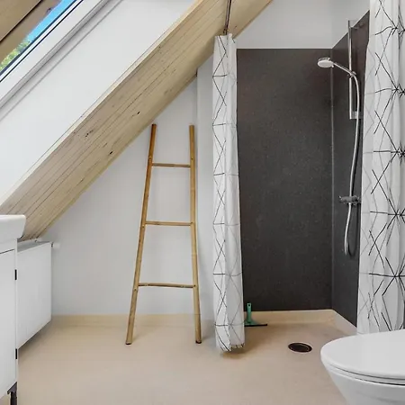 4 Bedroom Lovely In Prázdninový dům Ebeltoft
